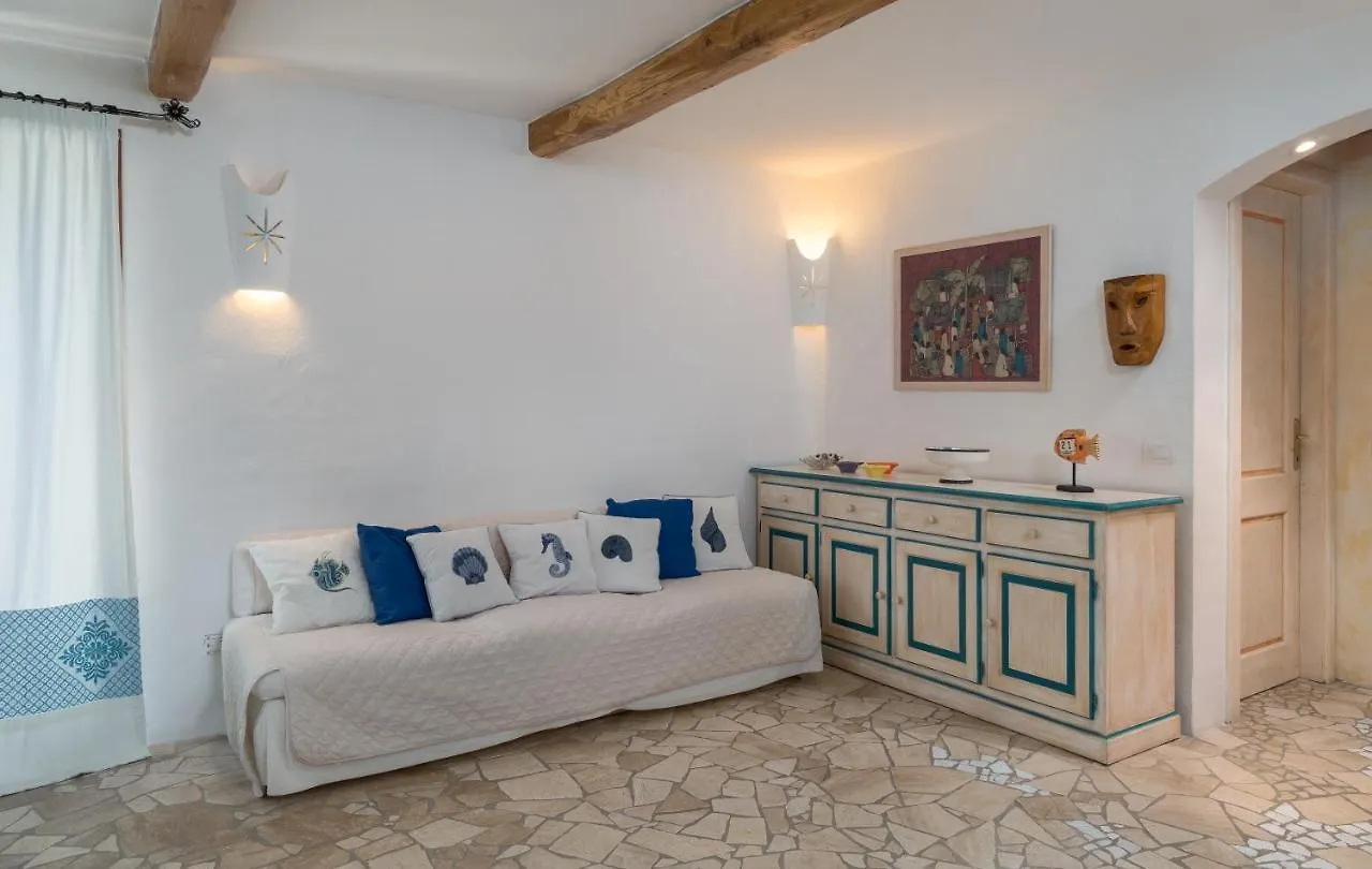 Sardinia Family Villas - Villa Eloisa With Private Pool San Pantaleo