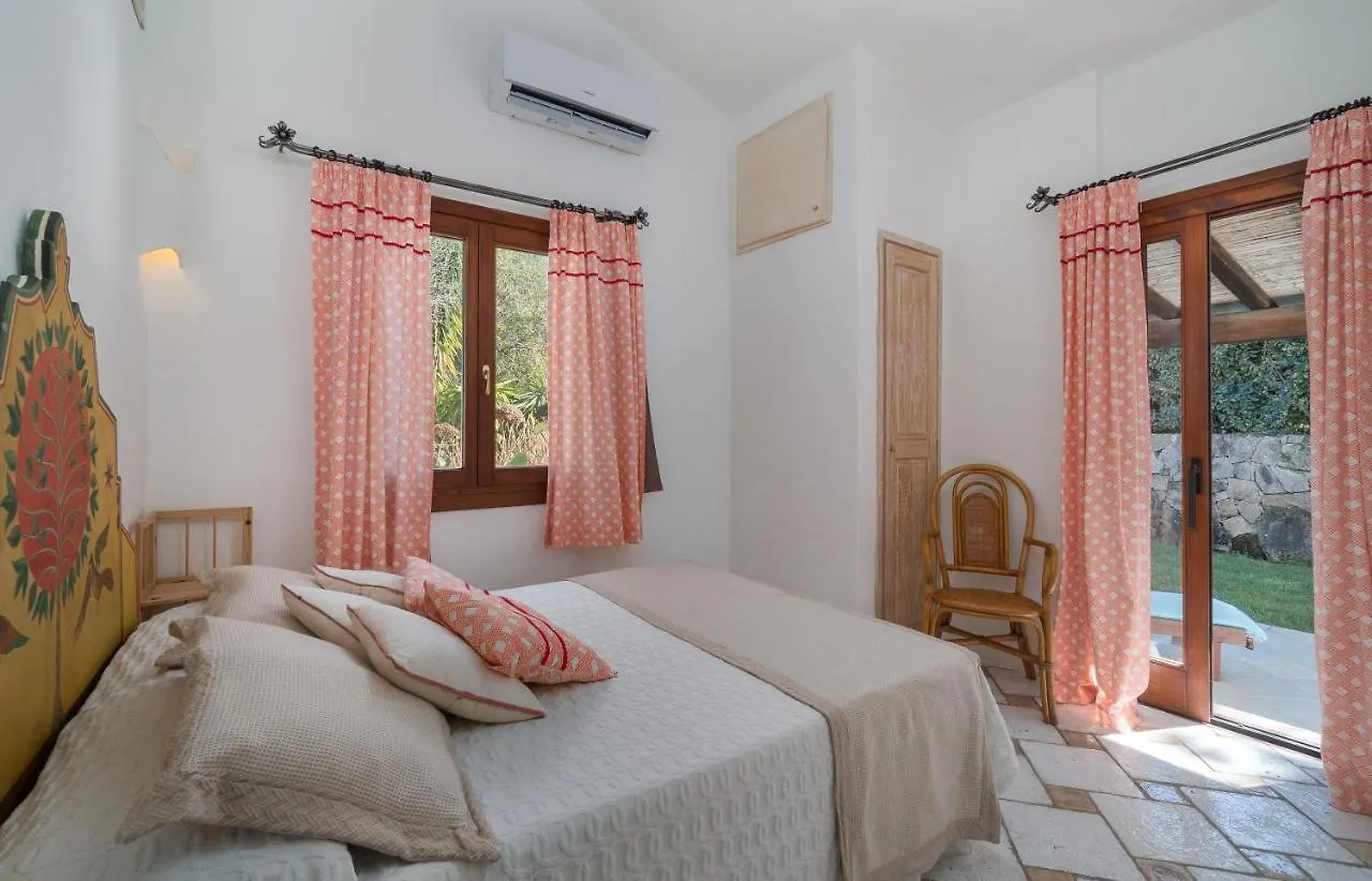 Sardinia Family Villas - Villa Eloisa With Private Pool San Pantaleo