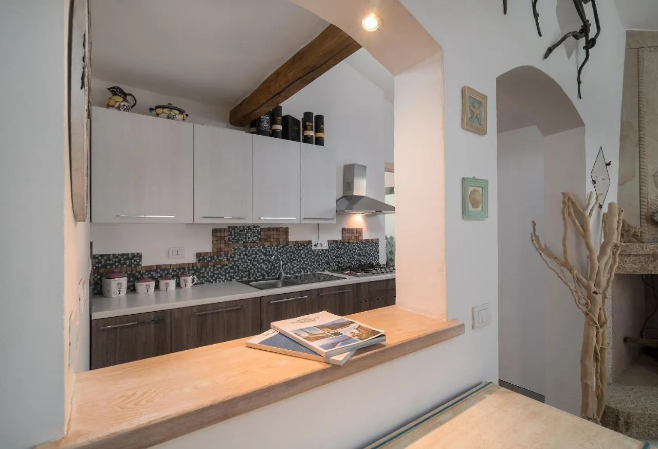 Sardinia Family Villas - Villa Eloisa With Private Pool San Pantaleo