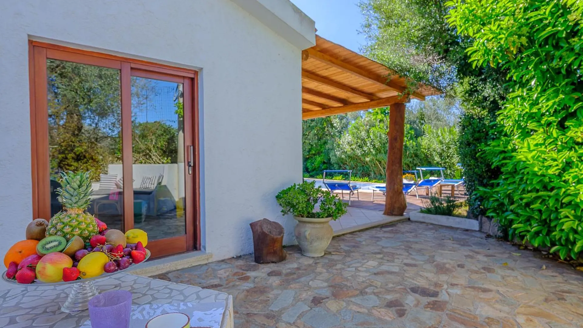 Sardinia Family Villas - Villa Eloisa With Private Pool San Pantaleo